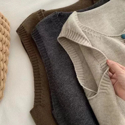 THE MARIBEL | STRIKKET VEST MED FARVEKNAPPER